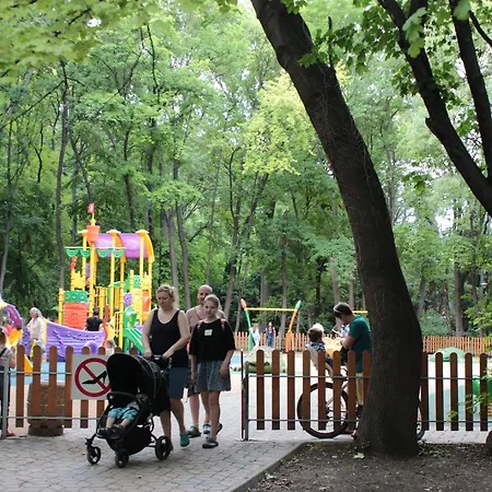 Central Апартамент *