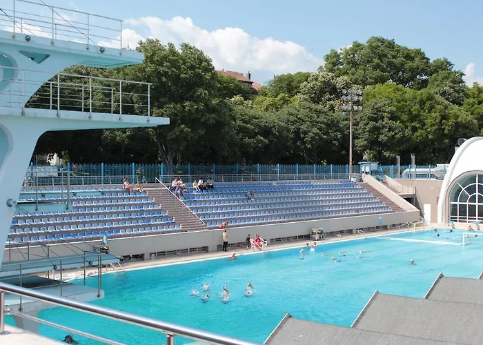 Central Apartamento Varna